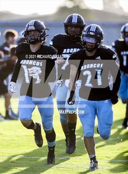 Thumbnail 1 in El Diamante @ Clovis North photogallery.
