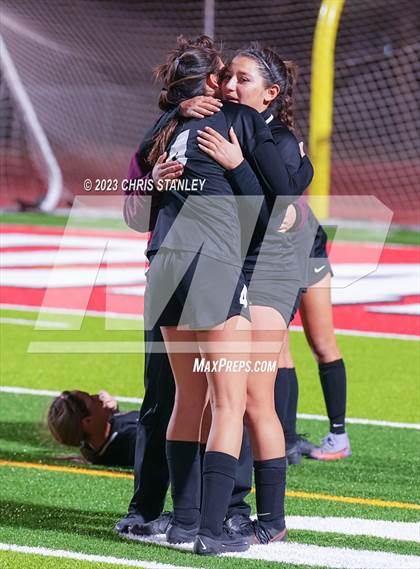 Thumbnail 3 in Flagstaff @ Walden Grove (AIA-4A Semifinals) photogallery.