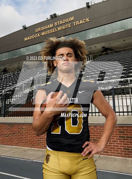 Thumbnail 2 in Carrollton (Preseason Top 25 Photo Shoot) photogallery.