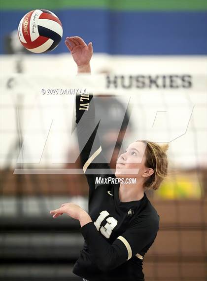 Thumbnail 1 in Paul VI @ Flint Hill photogallery.