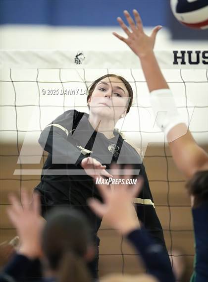 Thumbnail 3 in Paul VI @ Flint Hill photogallery.