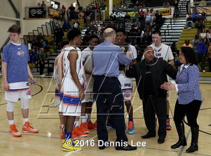 Thumbnail 1 in St. Joseph Notre Dame vs. Stuart Hall (CIF NorCal Regional D5 Final) photogallery.