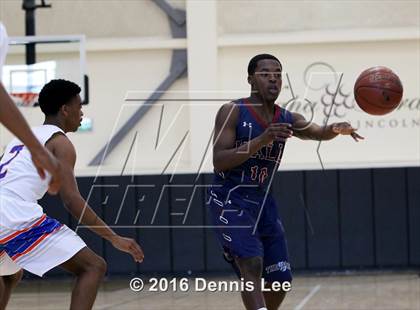 Thumbnail 1 in St. Joseph Notre Dame vs. Stuart Hall (CIF NorCal Regional D5 Final) photogallery.