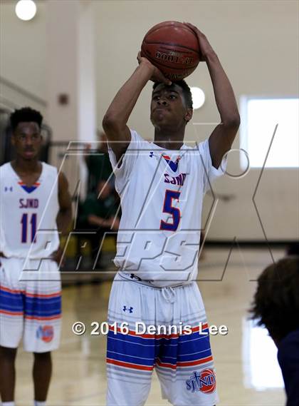 Thumbnail 1 in St. Joseph Notre Dame vs. Stuart Hall (CIF NorCal Regional D5 Final) photogallery.