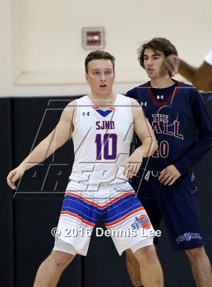 Thumbnail 1 in St. Joseph Notre Dame vs. Stuart Hall (CIF NorCal Regional D5 Final) photogallery.