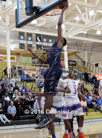 Thumbnail 2 in St. Joseph Notre Dame vs. Stuart Hall (CIF NorCal Regional D5 Final) photogallery.