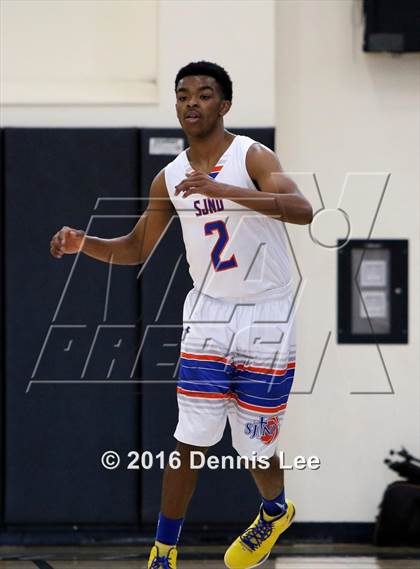 Thumbnail 1 in St. Joseph Notre Dame vs. Stuart Hall (CIF NorCal Regional D5 Final) photogallery.