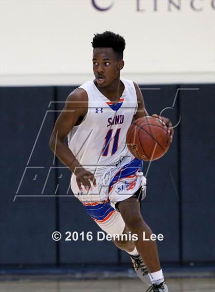 Thumbnail 2 in St. Joseph Notre Dame vs. Stuart Hall (CIF NorCal Regional D5 Final) photogallery.