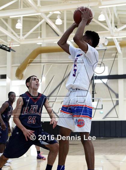 Thumbnail 3 in St. Joseph Notre Dame vs. Stuart Hall (CIF NorCal Regional D5 Final) photogallery.