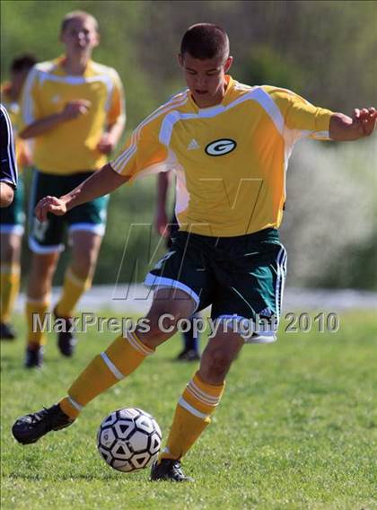 Thumbnail 1 in Gallatin vs West (Bearden Invitiational) photogallery.