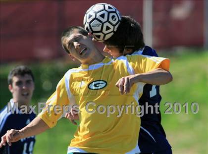 Thumbnail 2 in Gallatin vs West (Bearden Invitiational) photogallery.