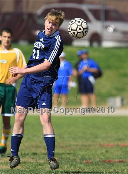 Thumbnail 1 in Gallatin vs West (Bearden Invitiational) photogallery.