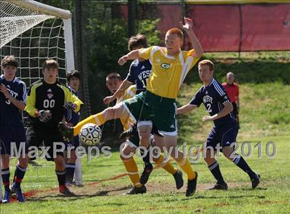 Thumbnail 2 in Gallatin vs West (Bearden Invitiational) photogallery.
