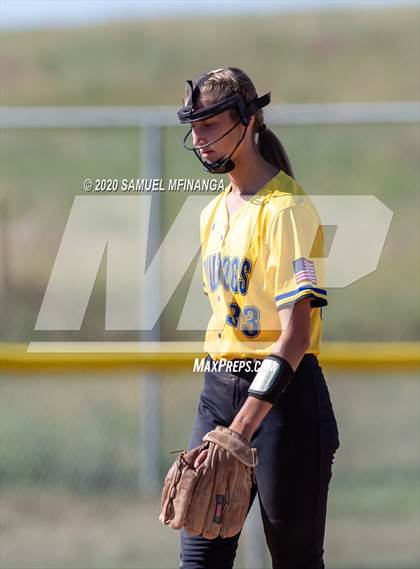 Thumbnail 2 in North Platte vs. Columbus photogallery.