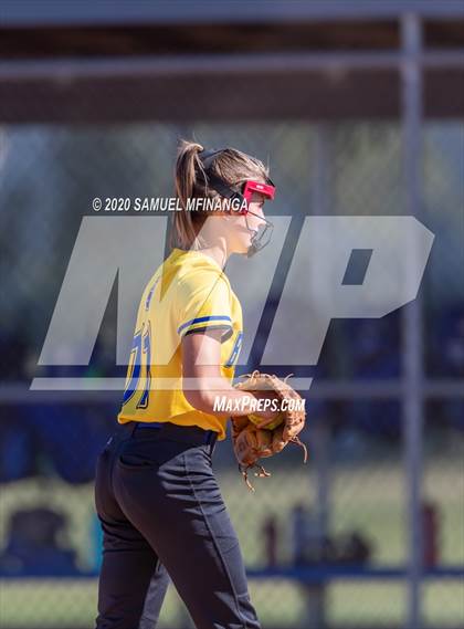 Thumbnail 3 in North Platte vs. Columbus photogallery.