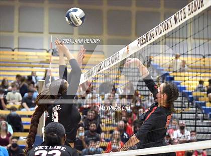Thumbnail 3 in Skyline @ Santa Clarita Christian (CIF State D5 Final) photogallery.