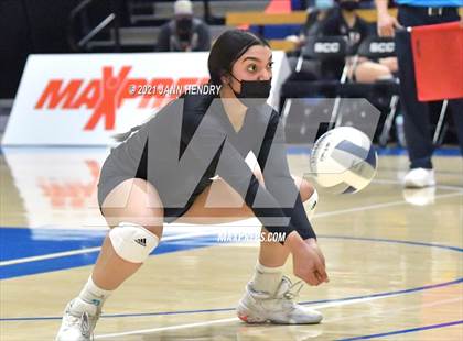Thumbnail 2 in Skyline @ Santa Clarita Christian (CIF State D5 Final) photogallery.