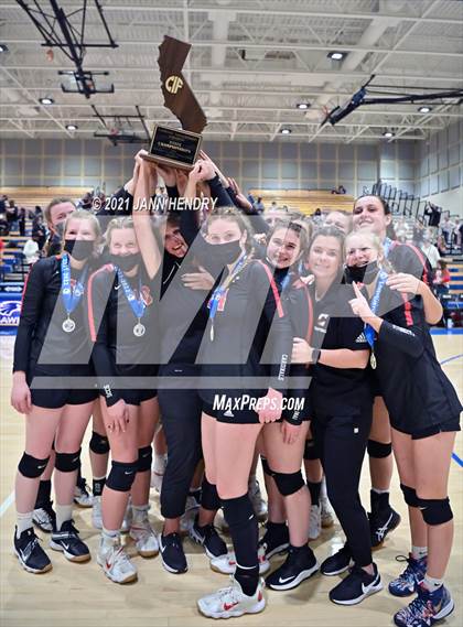 Thumbnail 2 in Skyline @ Santa Clarita Christian (CIF State D5 Final) photogallery.