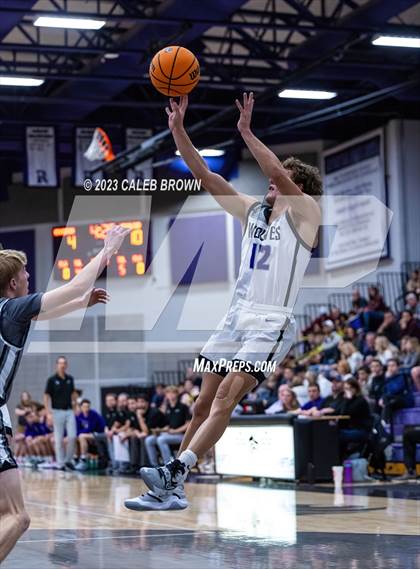 Thumbnail 3 in Highland @ Riverton photogallery.