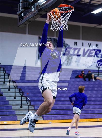 Thumbnail 1 in Highland @ Riverton photogallery.