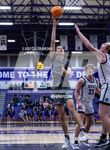 Thumbnail 3 in Highland @ Riverton photogallery.