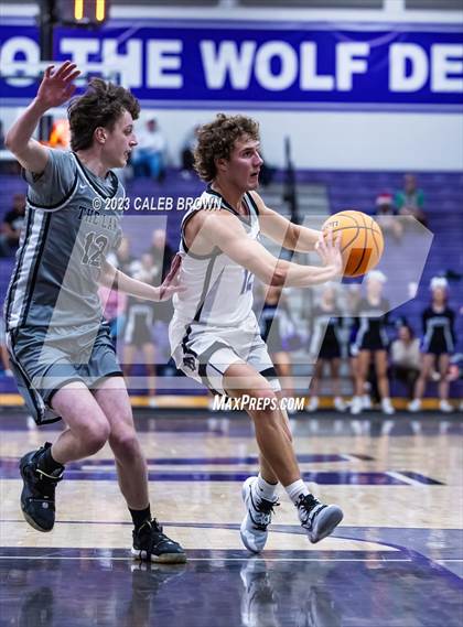 Thumbnail 3 in Highland @ Riverton photogallery.