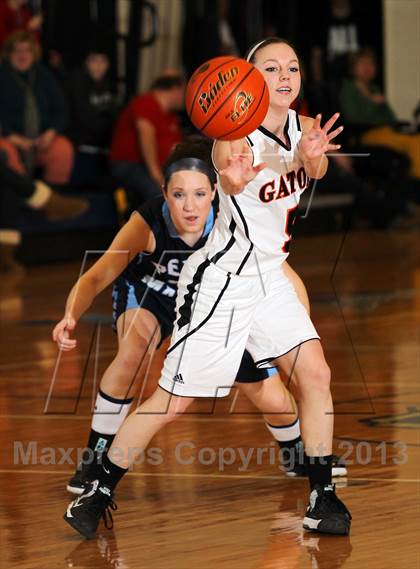 Thumbnail 1 in Port Allegany vs. Penns Manor (PIAA  A State Playoff First Round)  photogallery.