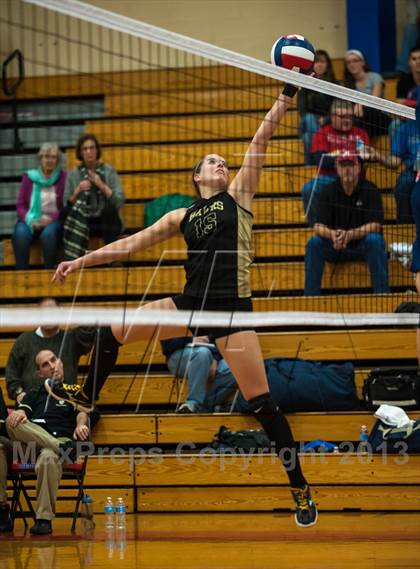 Thumbnail 2 in Foran vs. Woodland Regional (CIAC Class M Final) photogallery.