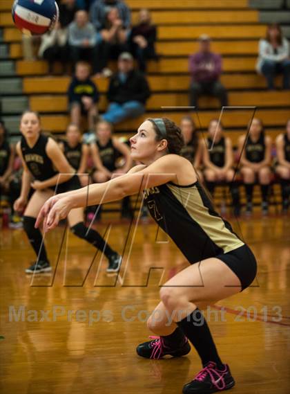 Thumbnail 3 in Foran vs. Woodland Regional (CIAC Class M Final) photogallery.