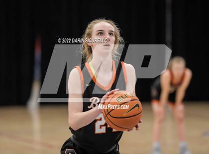 Thumbnail 3 in Bishop McNamara vs. Beaverton (NIKE Tournament of Champions) photogallery.