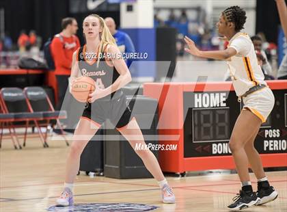 Thumbnail 2 in Bishop McNamara vs. Beaverton (NIKE Tournament of Champions) photogallery.