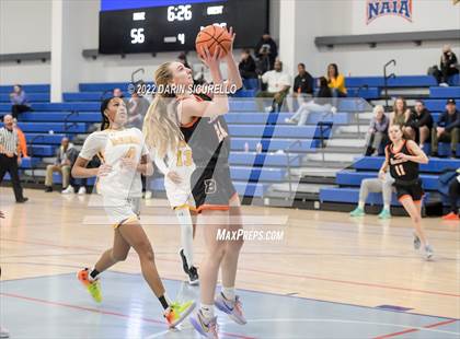Thumbnail 2 in Bishop McNamara vs. Beaverton (NIKE Tournament of Champions) photogallery.