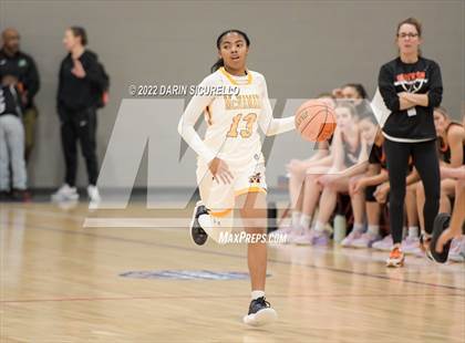 Thumbnail 2 in Bishop McNamara vs. Beaverton (NIKE Tournament of Champions) photogallery.