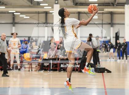 Thumbnail 3 in Bishop McNamara vs. Beaverton (NIKE Tournament of Champions) photogallery.