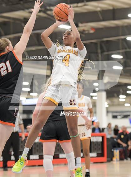 Thumbnail 2 in Bishop McNamara vs. Beaverton (NIKE Tournament of Champions) photogallery.