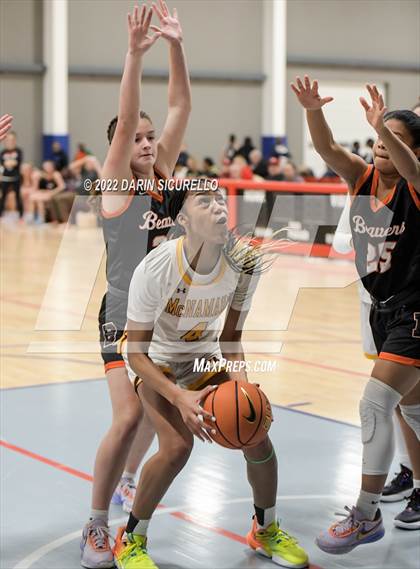 Thumbnail 3 in Bishop McNamara vs. Beaverton (NIKE Tournament of Champions) photogallery.