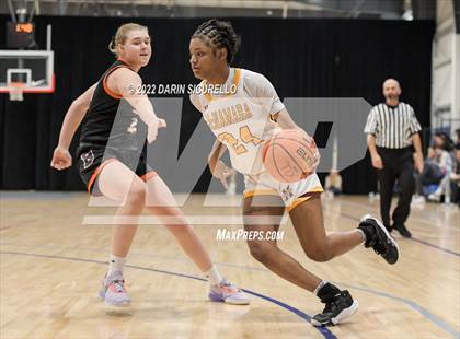 Thumbnail 1 in Bishop McNamara vs. Beaverton (NIKE Tournament of Champions) photogallery.