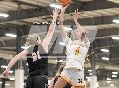 Thumbnail 3 in Bishop McNamara vs. Beaverton (NIKE Tournament of Champions) photogallery.