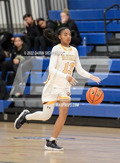 Thumbnail 2 in Bishop McNamara vs. Beaverton (NIKE Tournament of Champions) photogallery.