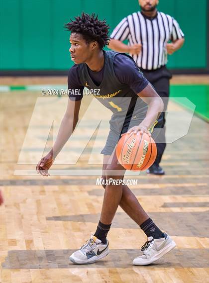 Thumbnail 3 in Wisdom vs. Sharpstown (Houston ISD Tournament) photogallery.