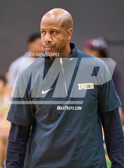 Thumbnail 1 in Wisdom vs. Sharpstown (Houston ISD Tournament) photogallery.