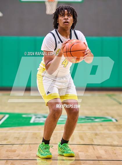 Thumbnail 3 in Wisdom vs. Sharpstown (Houston ISD Tournament) photogallery.