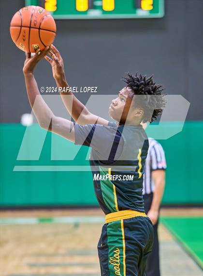 Thumbnail 2 in Wisdom vs. Sharpstown (Houston ISD Tournament) photogallery.
