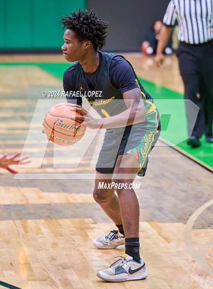 Thumbnail 1 in Wisdom vs. Sharpstown (Houston ISD Tournament) photogallery.