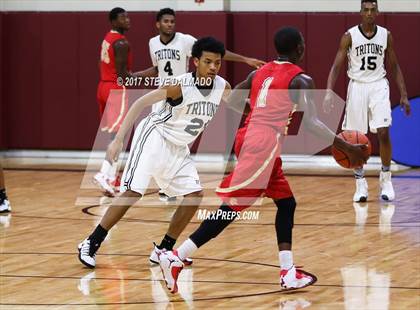 Thumbnail 1 in Helen Cox vs Mariner (Allstate Sugar Bowl Classic) photogallery.