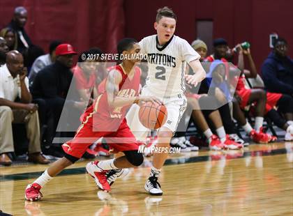 Thumbnail 3 in Helen Cox vs Mariner (Allstate Sugar Bowl Classic) photogallery.