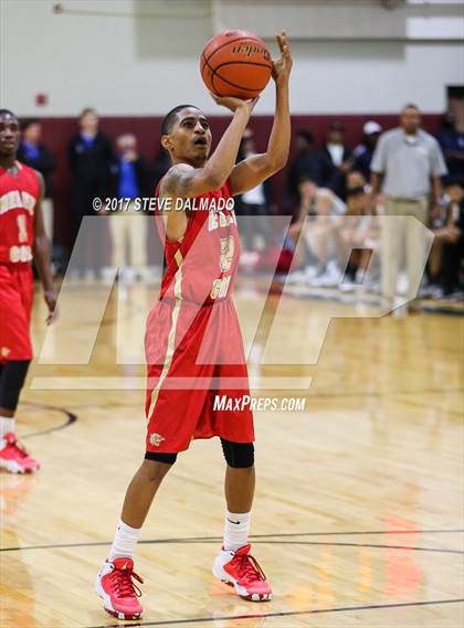 Thumbnail 3 in Helen Cox vs Mariner (Allstate Sugar Bowl Classic) photogallery.