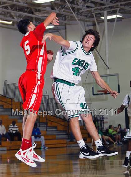 Thumbnail 3 in Sharyland vs. Pasadena (McDonald's Texas Invitational) photogallery.