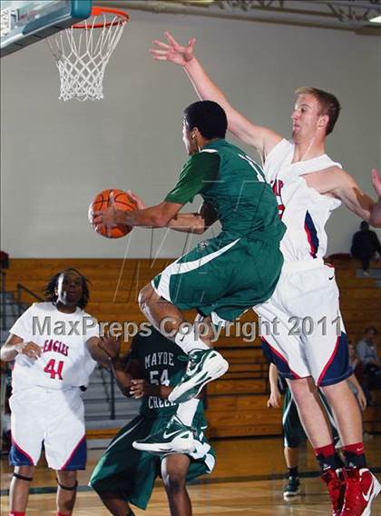 Thumbnail 1 in Sharyland vs. Pasadena (McDonald's Texas Invitational) photogallery.