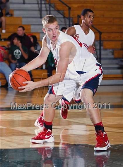 Thumbnail 2 in Sharyland vs. Pasadena (McDonald's Texas Invitational) photogallery.